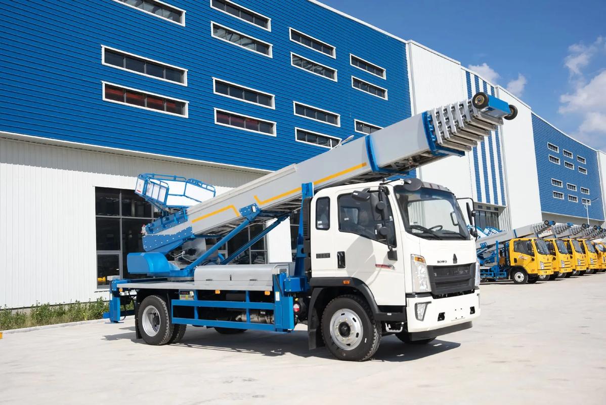 浩口镇出租云梯车高空作业车 建筑垃圾搬运