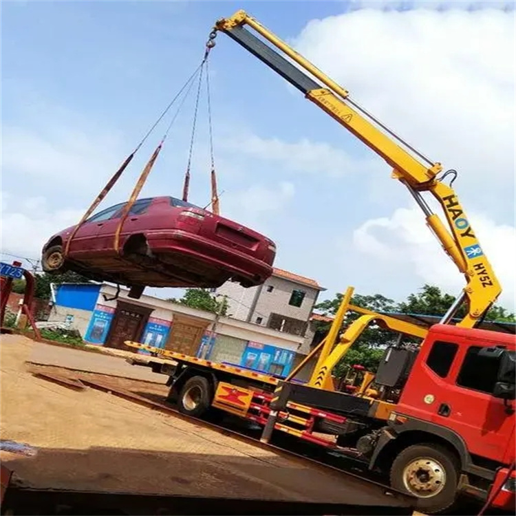 浩口镇吊车吊汽车的正确方法